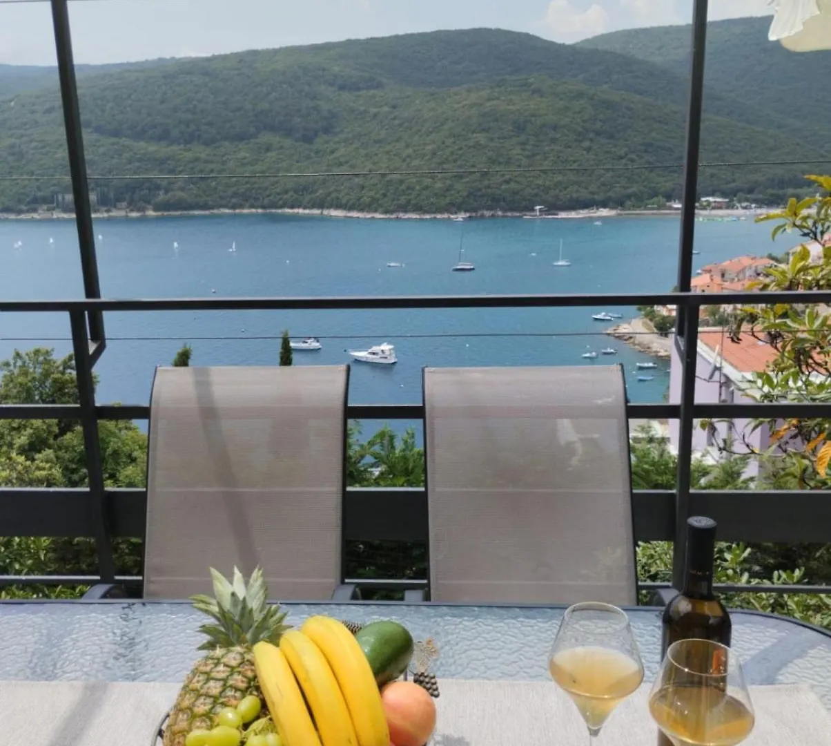 Apartment Bruna With Terrace And Spectacular Sea View Rabac