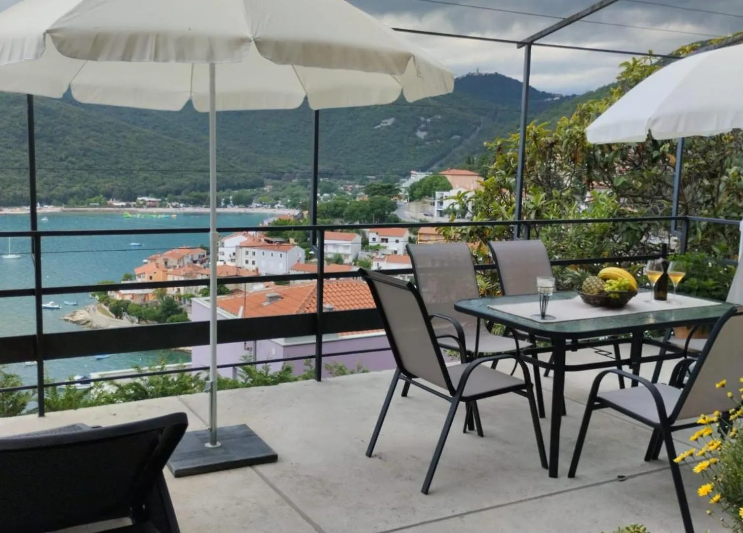 Apartment Bruna With Terrace And Spectacular Sea View Rabac