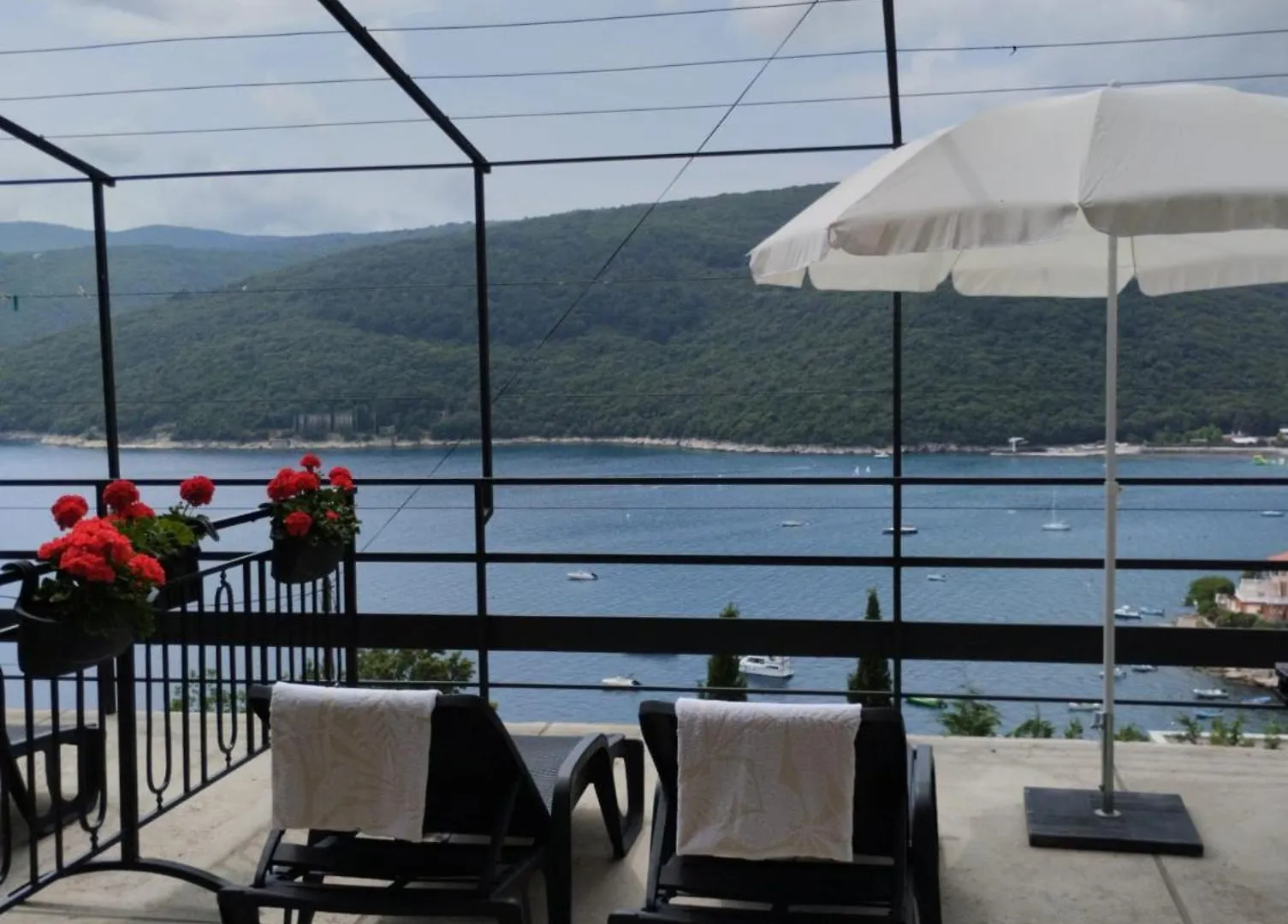 Apartment Bruna With Terrace And Spectacular Sea View Rabac